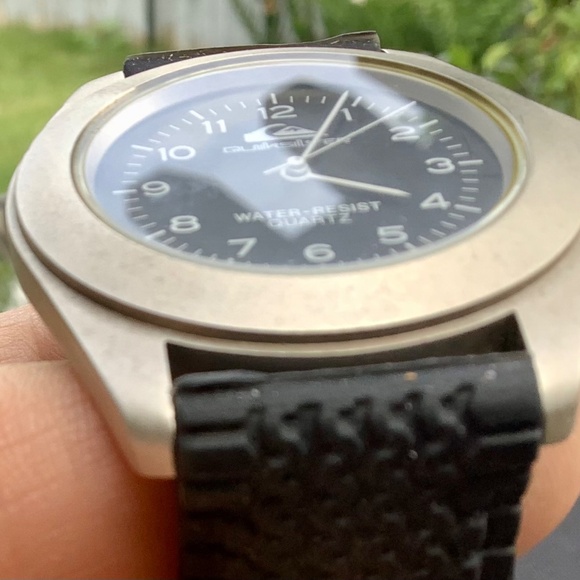 Vintage Quiksilver Quartz watch (QS1400) - Picture 10 of 10
